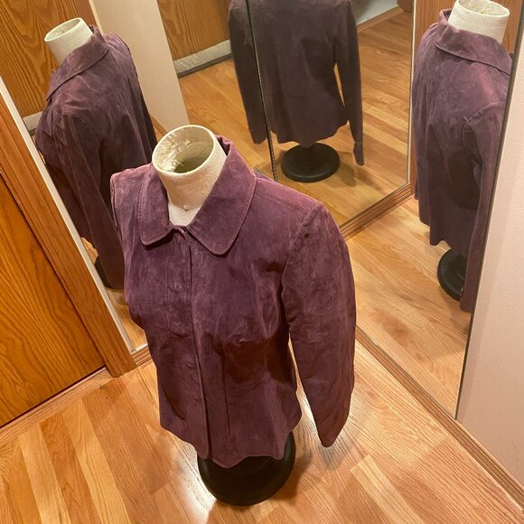Tria Suede Jacket. Purple. Snap opening. Medium - Picture 3 of 8
